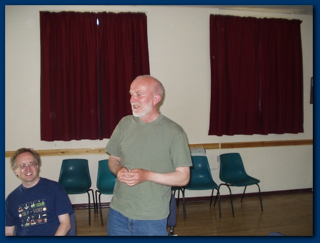 600x449 pixels (92K)